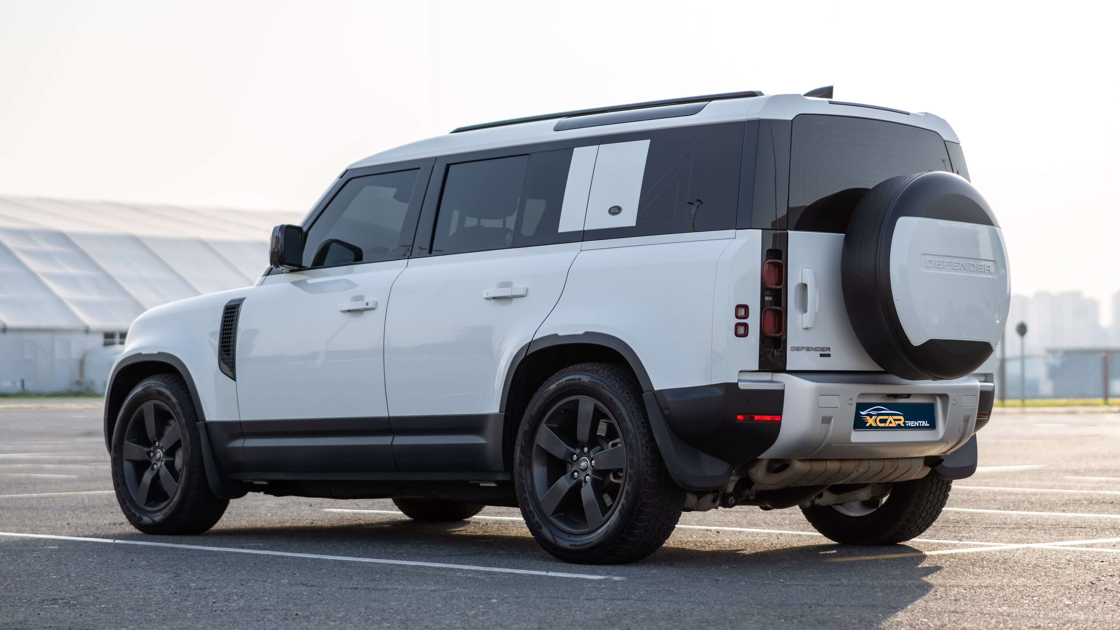 Аренда Range Rover Defender в Дубае